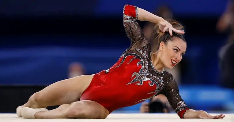 Olympics 2021: Meet the Russian twins dominating rhythmic gymnastics