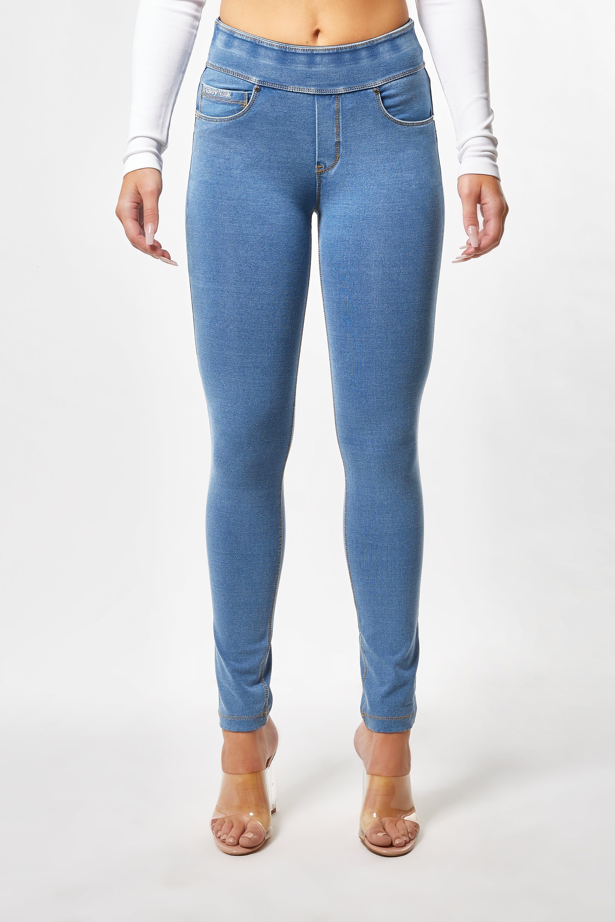 YMI Extreme Jeans Stretch Denim Leggings • The Fashionable Housewife